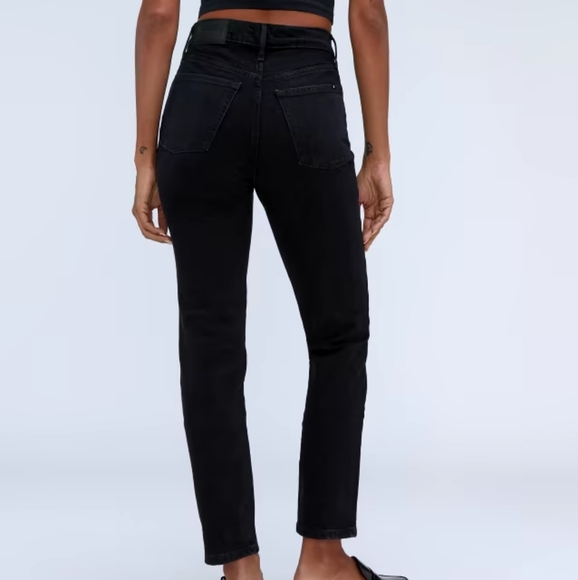 Everlane The Original Cheeky Jean Coal Crop - Picture 2 of 7